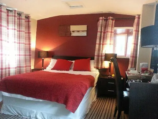 The Castle Tavern Hotel 3*